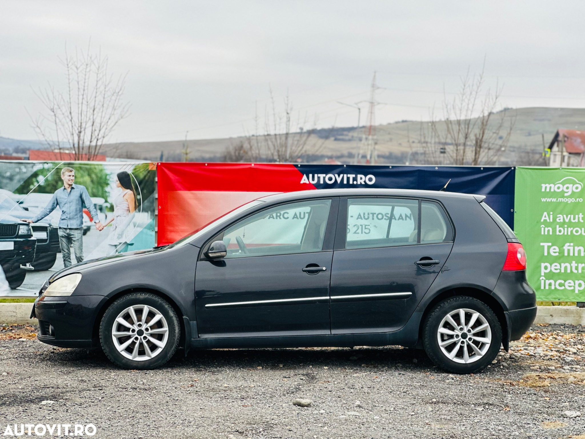 Volkswagen Golf 1.6 Comfortline - 26