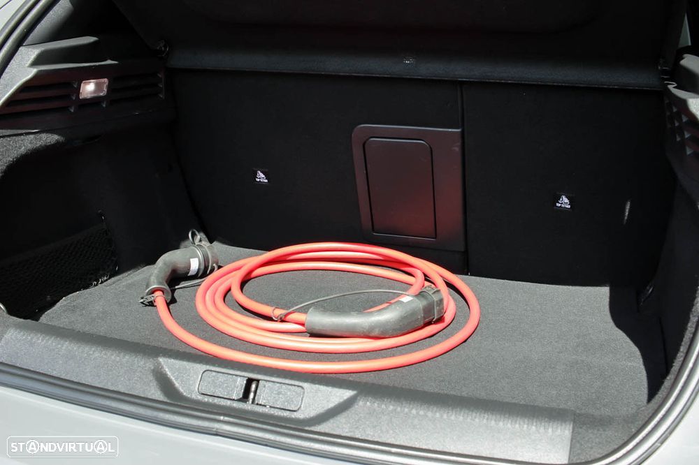 Peugeot e-308 156 Allure - 9