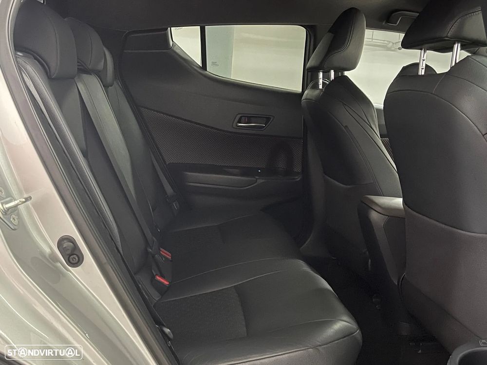 Toyota C-HR 1.8 HSD Exclusive+P.Luxury - 20