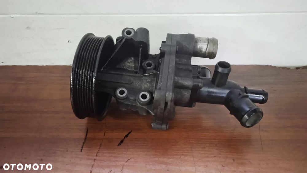 Pompa wody Ford Transit MK6 0070805137 YC1Q-8A544-AC 2U1Q8509AA - 2