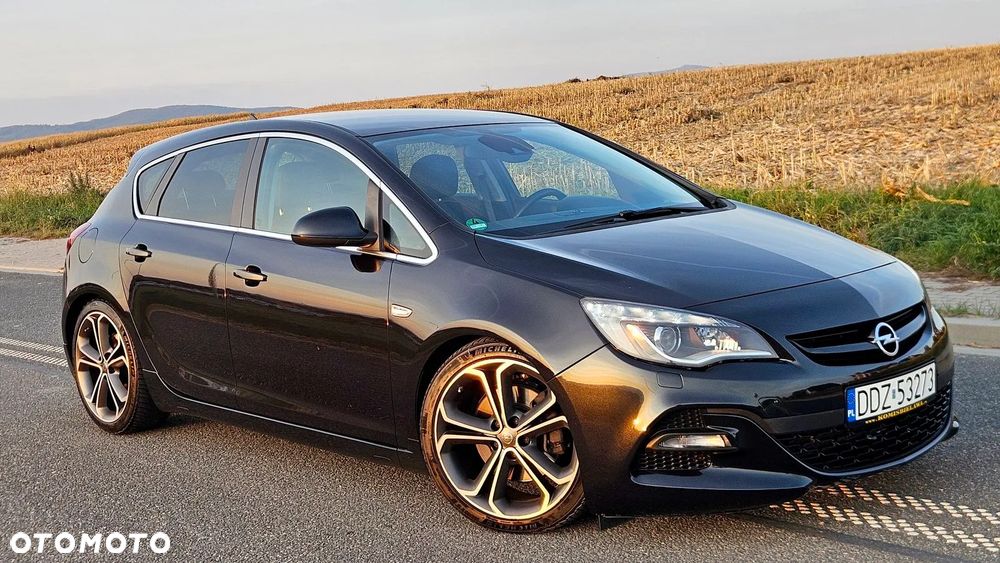 Opel Astra 2015 photo 2