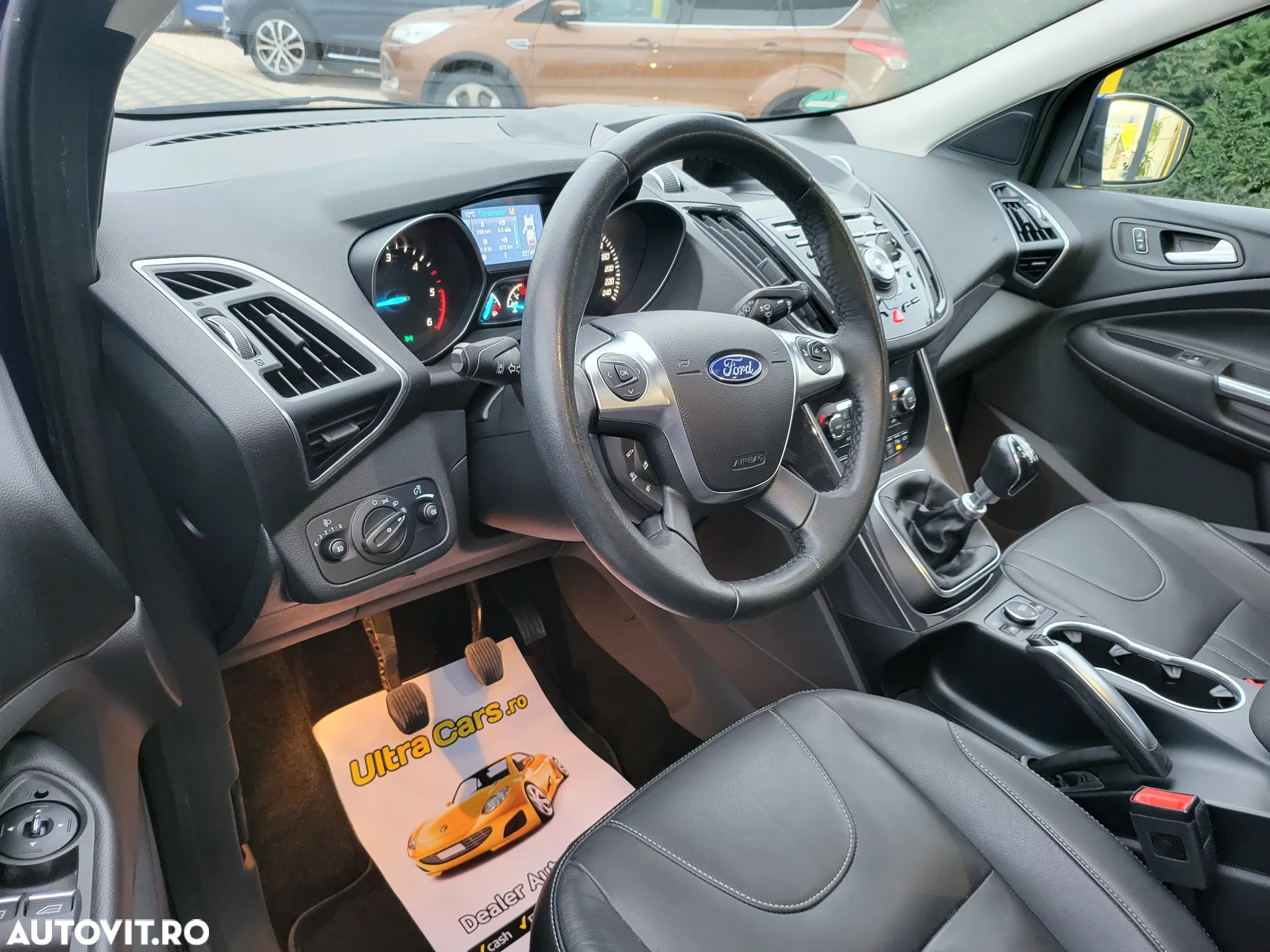 Ford Kuga - 17