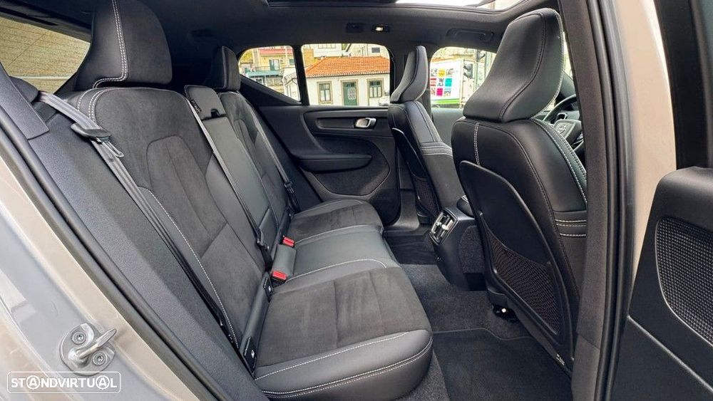 Volvo XC 40 Recharge Ultimate - 9