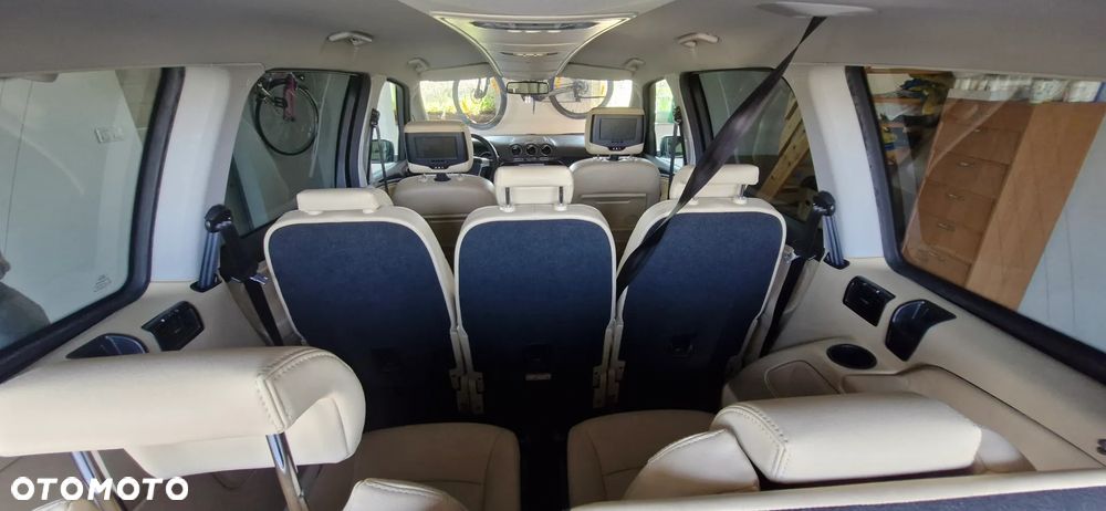 Ford Galaxy 2.0 TDCi Platinium X (Ghia) - 31