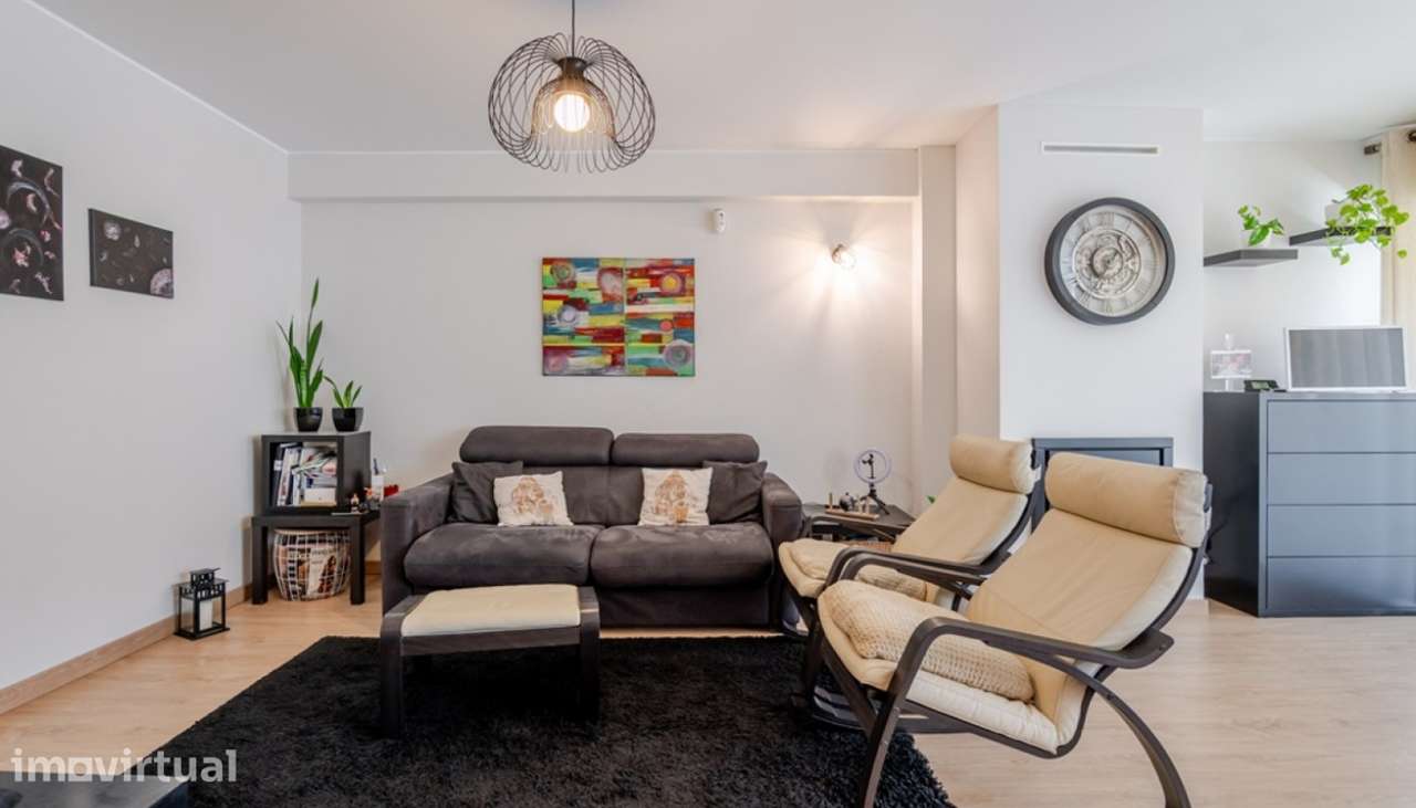 Apartamento T2 com varanda em Leça da Palmeira, Matosinhos - Grande imagem: 2/22