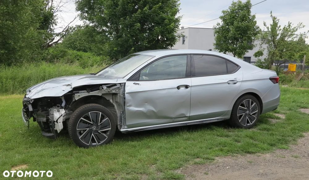 Skoda Superb 2.0 TSI Sportline DSG - 5