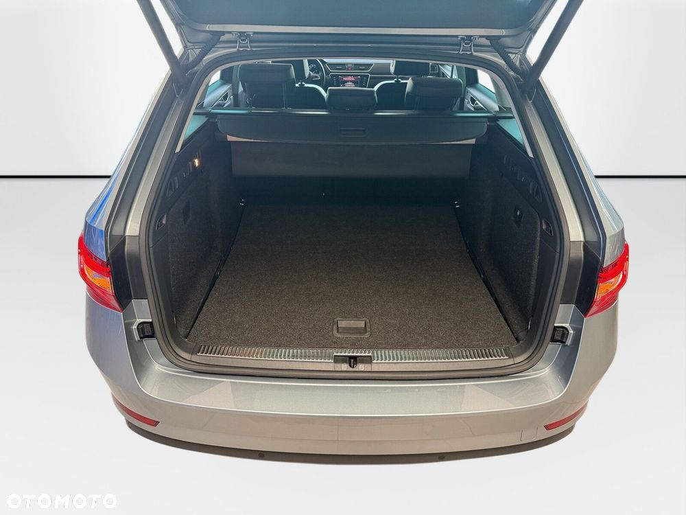 Skoda Superb - 17