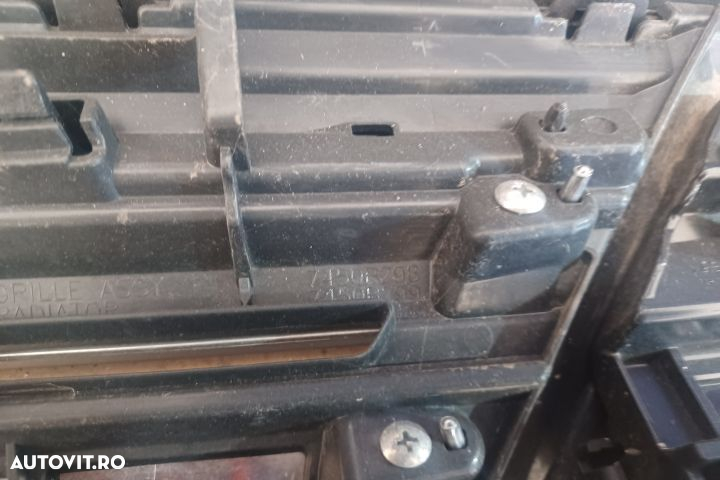 Grila radiator 7450B304 7450B305 Mitsubishi Outlander 1 [2001 - 2008] - 5