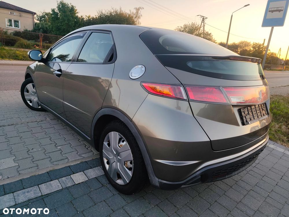 Honda Civic 1.4i-DSi - 5