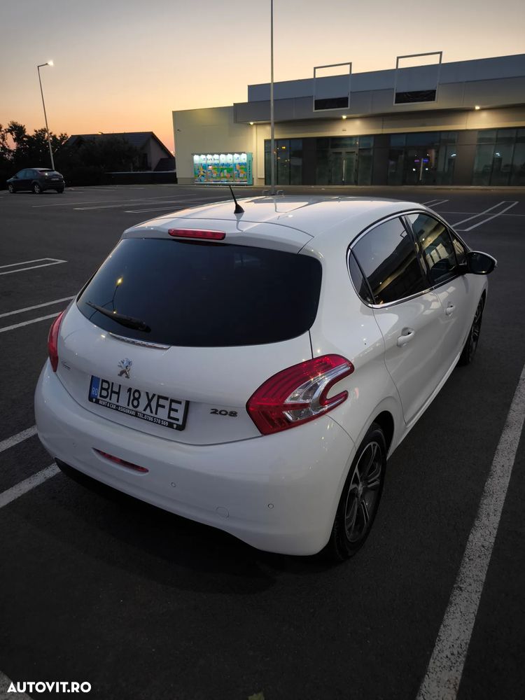 PEUGEOT 208 2013 — imagine 7