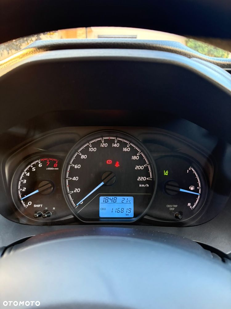 Toyota Yaris 1.0 Premium - 14