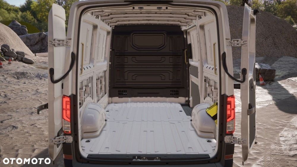 Volkswagen Crafter 35 AUTOMAT/Furgon L3/H2, 2.0TDI 177KM, r.o. 3640 - 16
