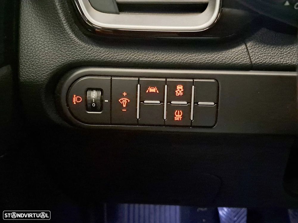 Kia Ceed SW 1.6 CRDi TX - 11