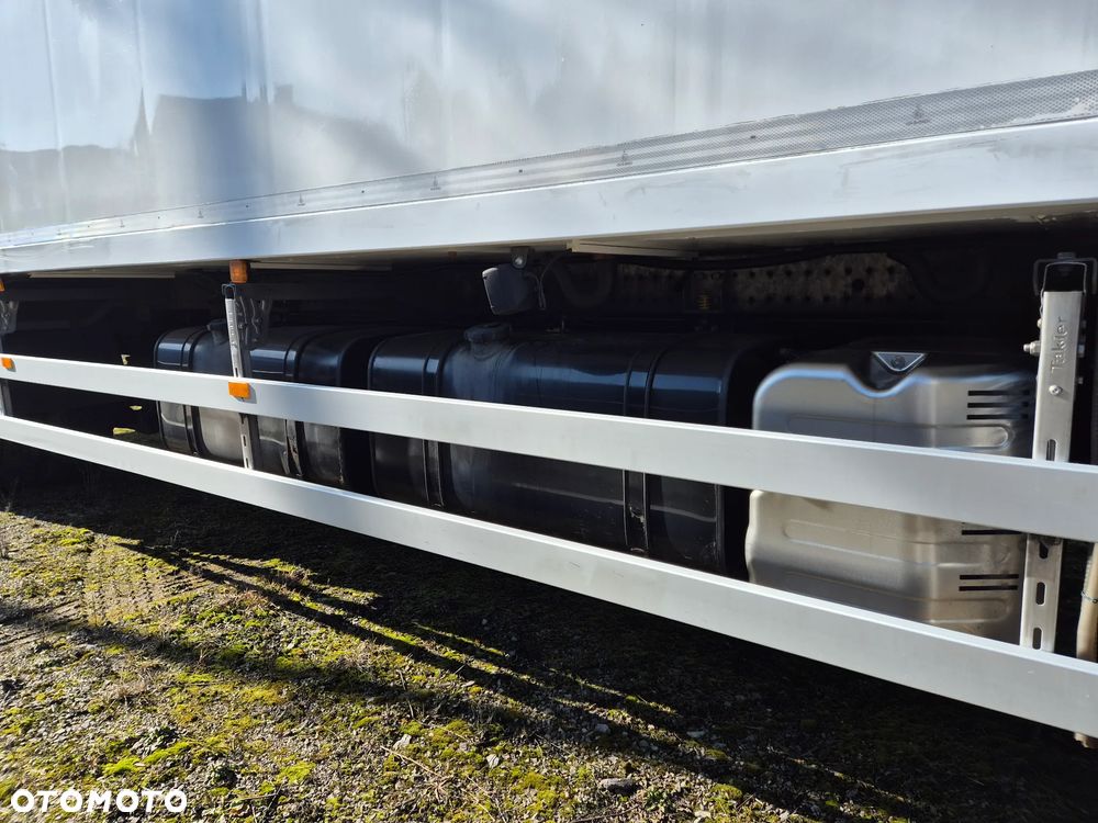 MAN TGM 18.290 Carrier HAK 2 zbiorniki z Holandii  7.5m / 19 palet / winda i drzwi / OKAZJA - 39