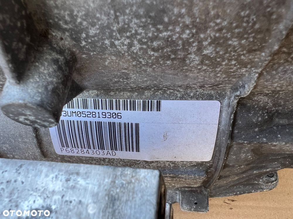 JEEP GRAND CHEROKEE WK2 LIFT SKRZYNIA BIEGÓW 60 TYS KM GWARANCJA - 2