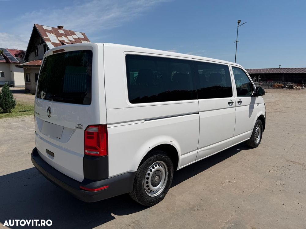 Volkswagen Multivan - 4