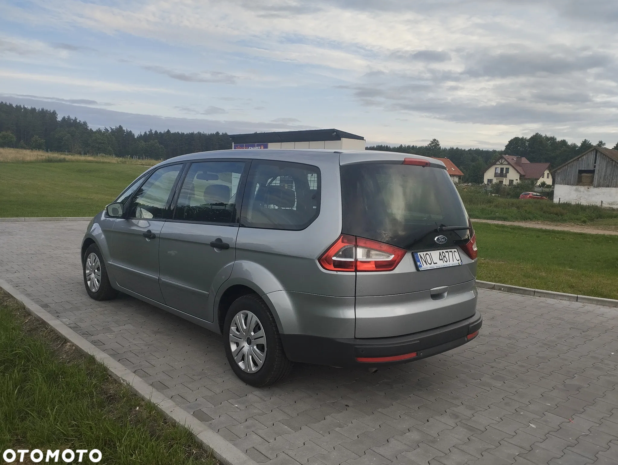 Ford Galaxy 2.0 Ambiente - 21