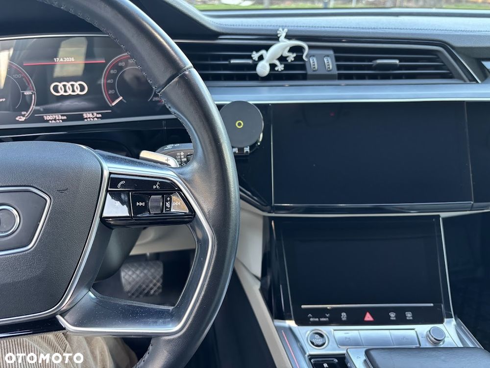 Audi e-tron 55 Quattro - 27