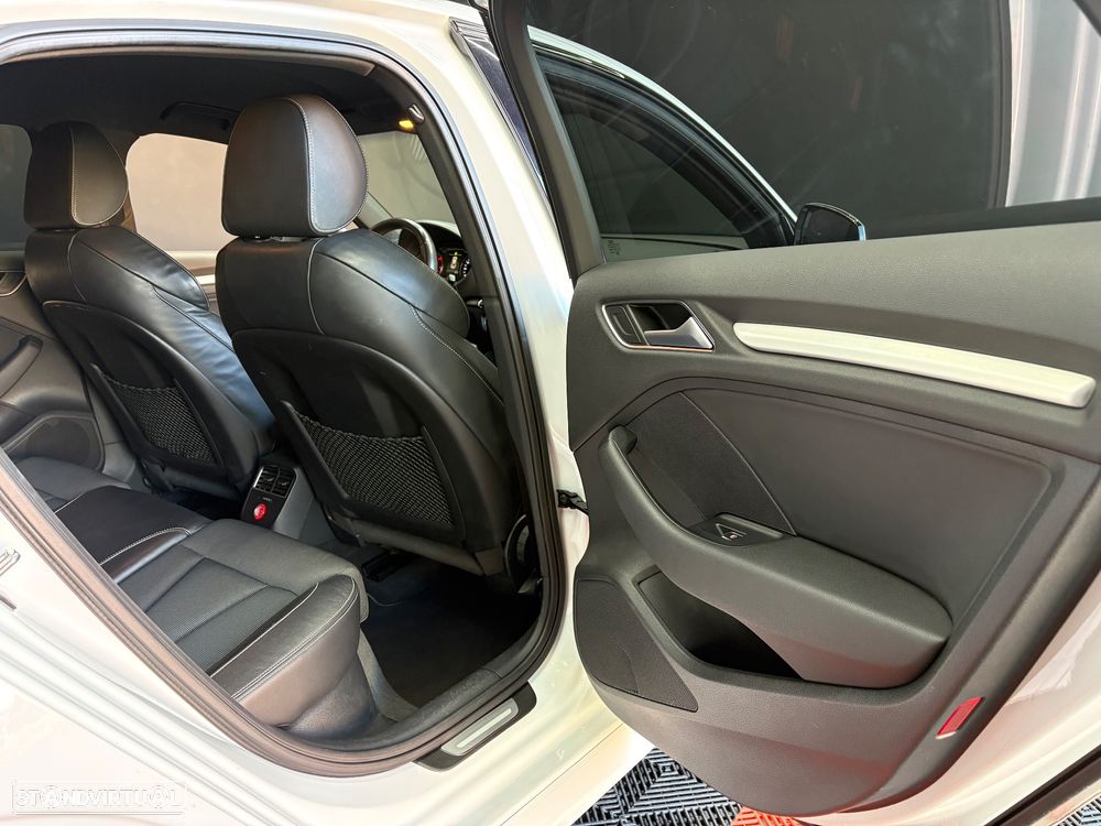 Audi A3 Limousine 2.0 TDI (clean diesel) S line Sport Pack - 40