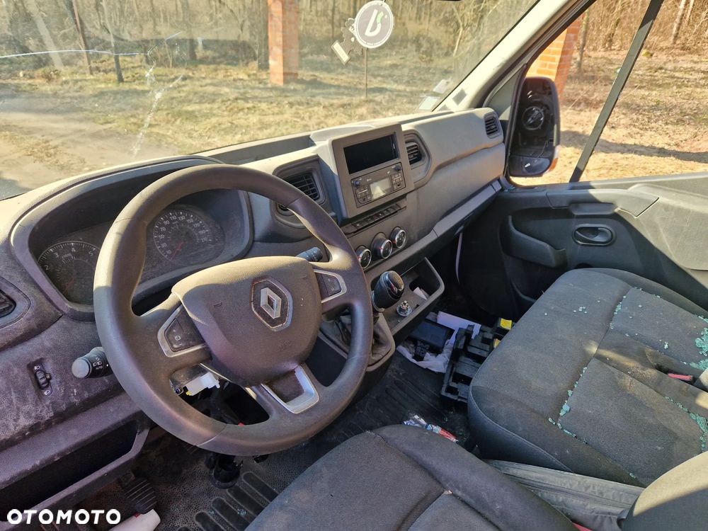 Renault Master - 13