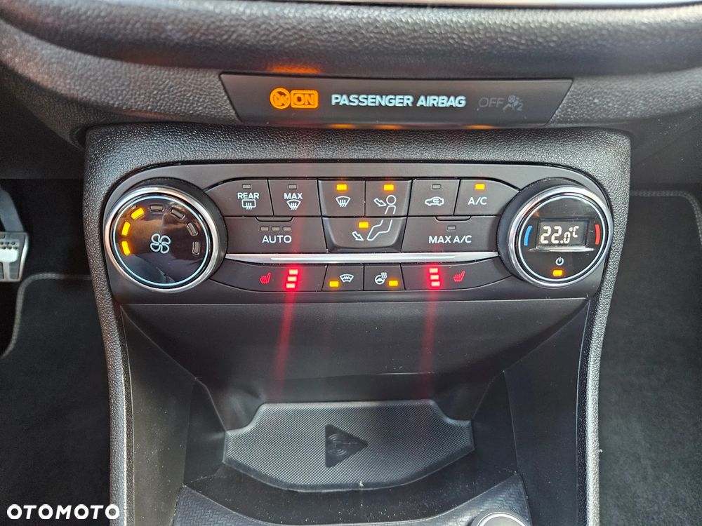 Ford Fiesta 1.0 EcoBoost S&S ST-LINE - 21