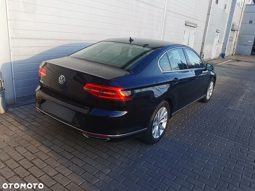 Volkswagen Passat 2.0 TDI Bi-Turbo BMT 4Mot Highline DSG - 5