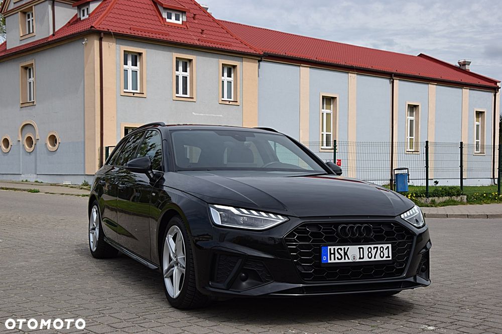 Audi A4 Avant 35 TDI mHEV S Line S tronic - 1