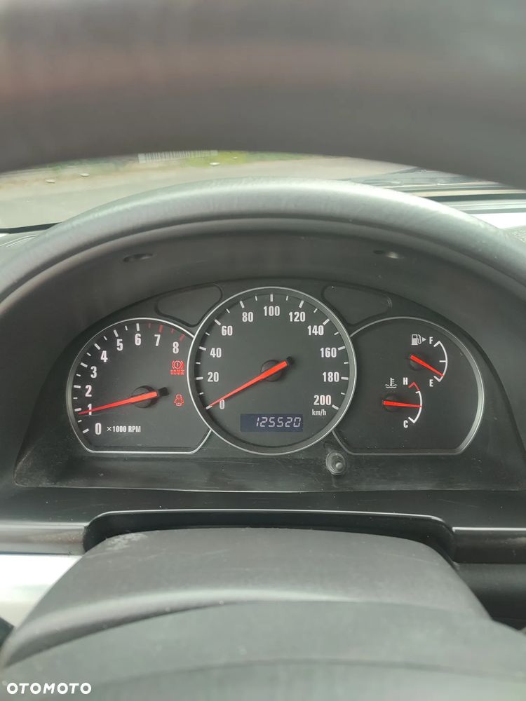 Suzuki Grand Vitara 2.0 Comfort Limited - 18