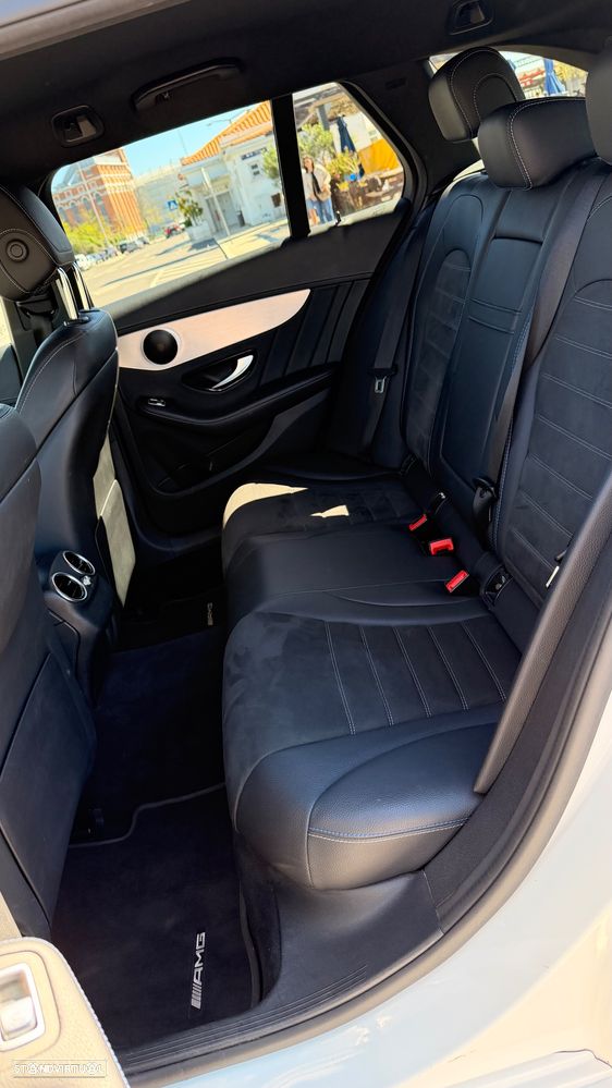 Mercedes-Benz C 300 - 35