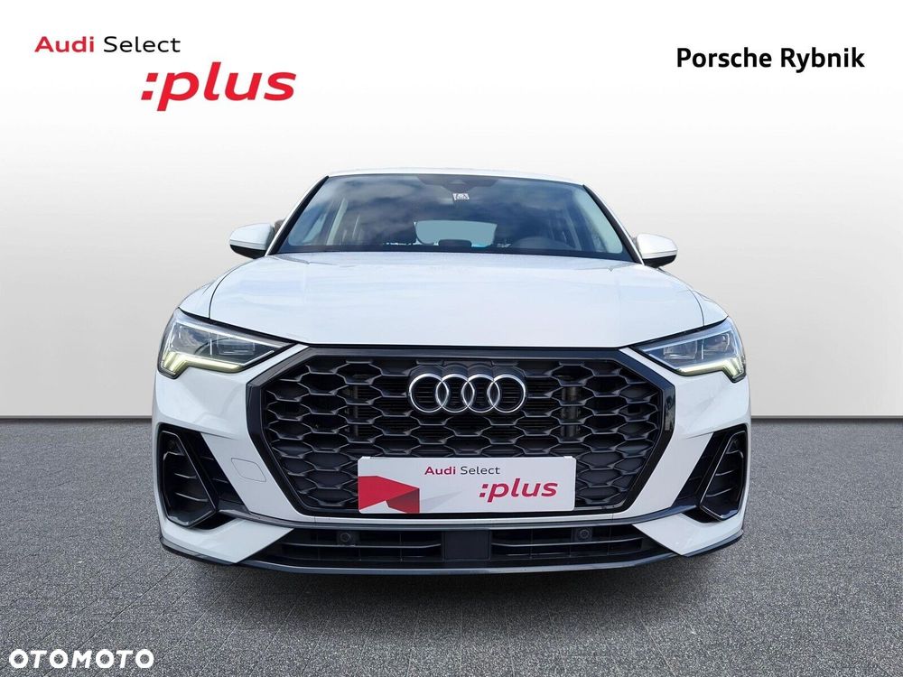 Audi Q3 Sportback - 9