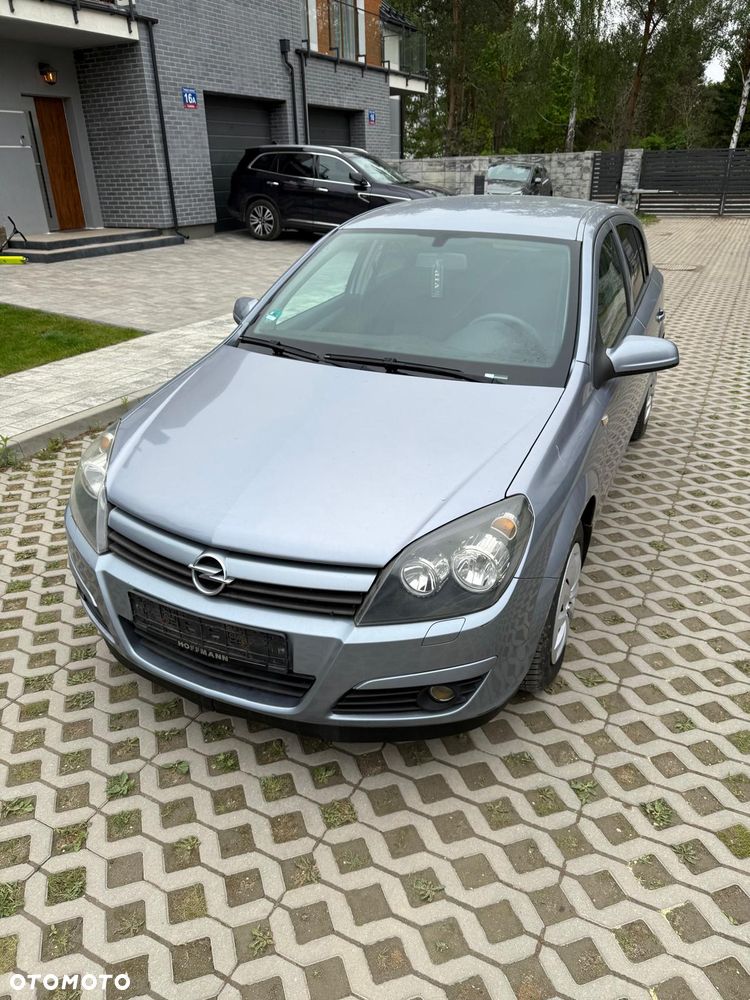Opel Astra - 2