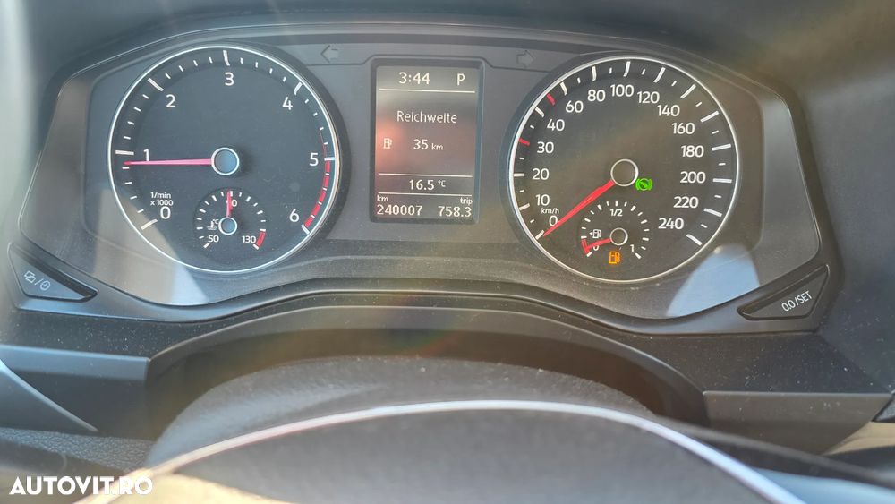 Volkswagen Amarok 3.0 TDI Autm. Comfortline - 16