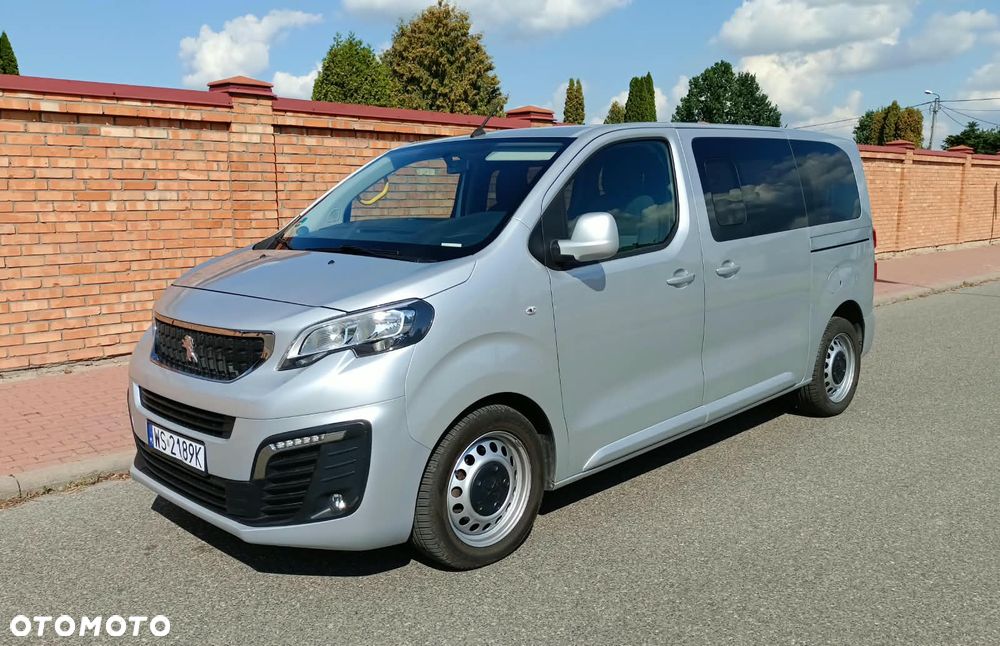 Peugeot Traveller L1 2.0 EAT6 Business - 4