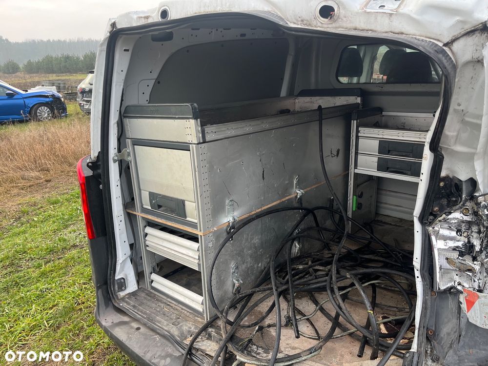 Mercedes-Benz Vito - 7