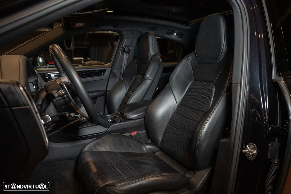 Porsche Cayenne Coupé - 8