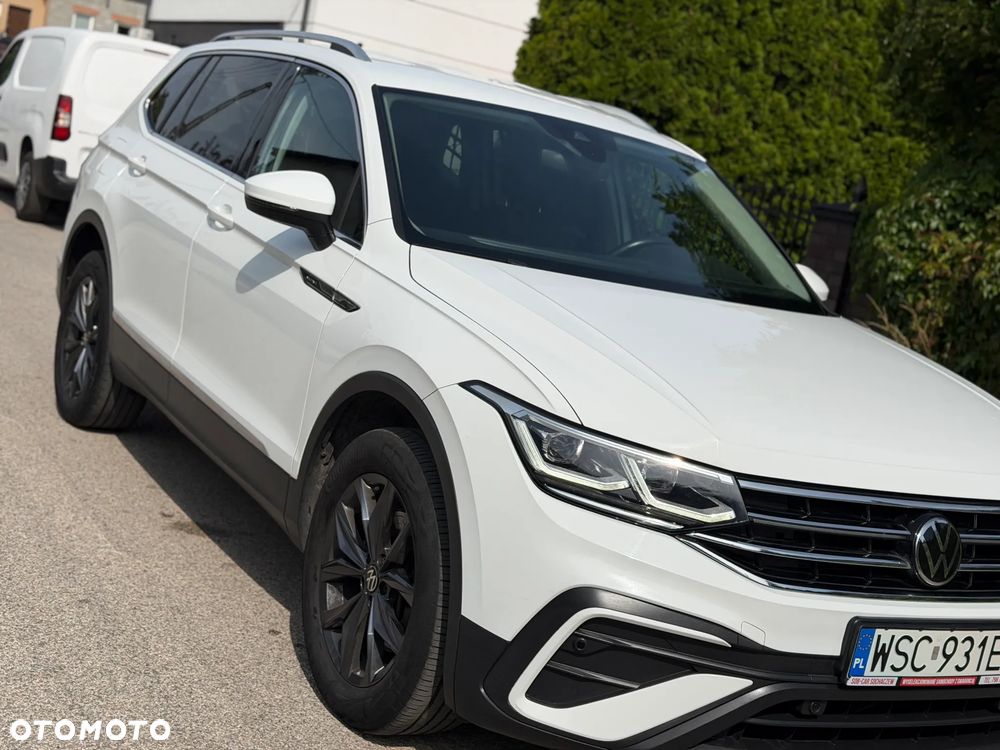 Volkswagen Tiguan Allspace 2.0 TSI 4Mot Life DSG 7os - 37