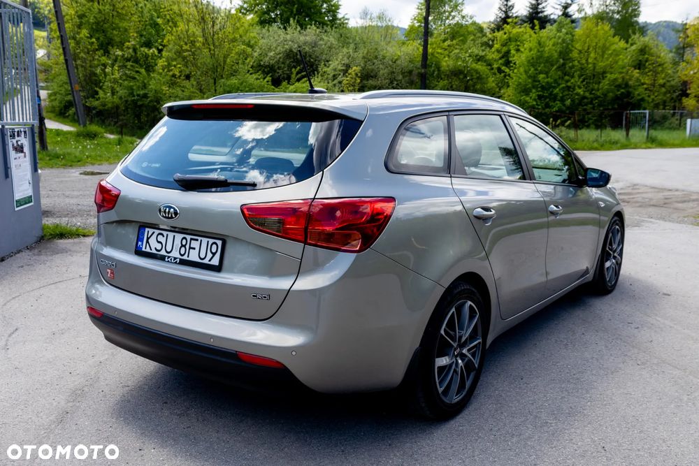 Kia Ceed 1.6 CRDi L - 5