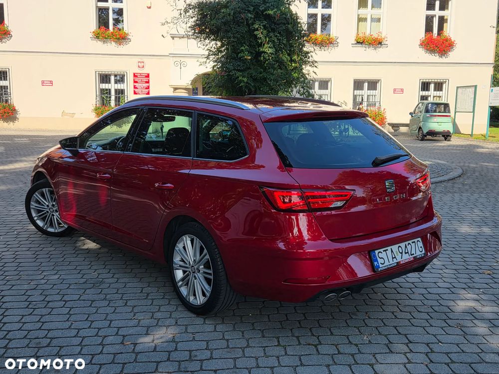 Seat Leon 2.0 TDI Xcellence S&S DSG - 11