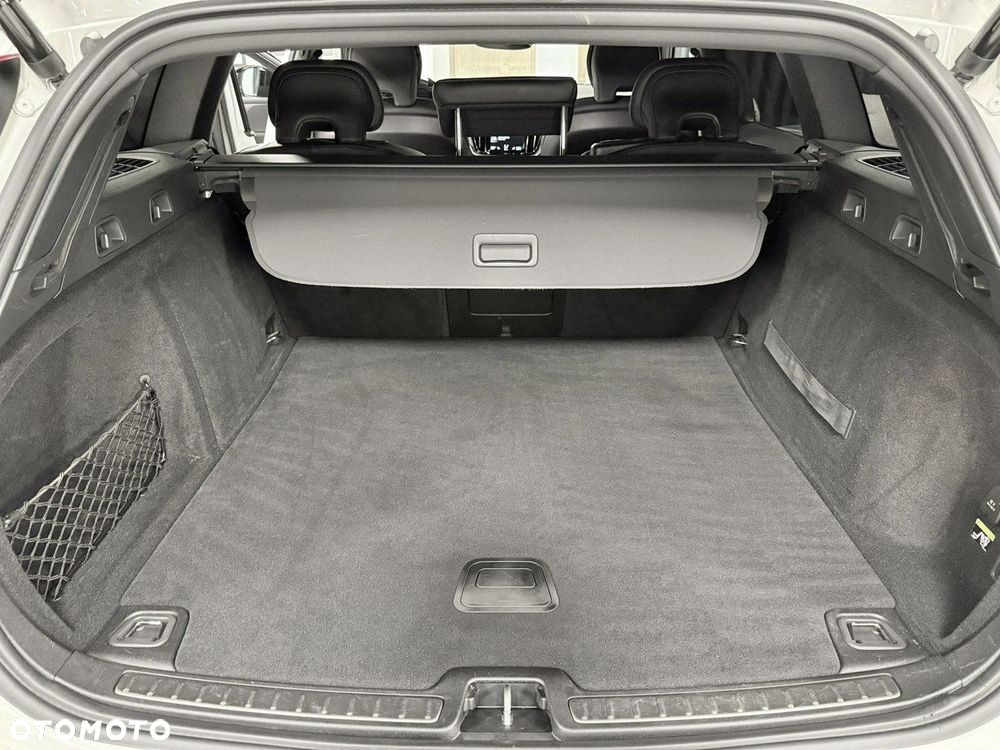 Volvo V60 D4 R-Design - 40