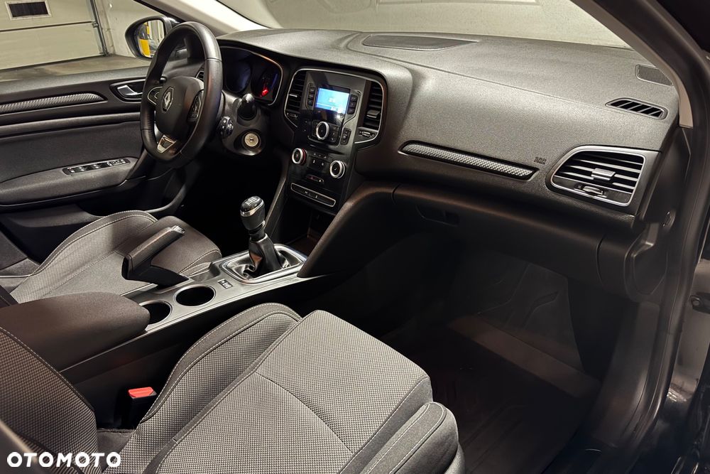 Renault Megane 1.3 TCe FAP Business - 29