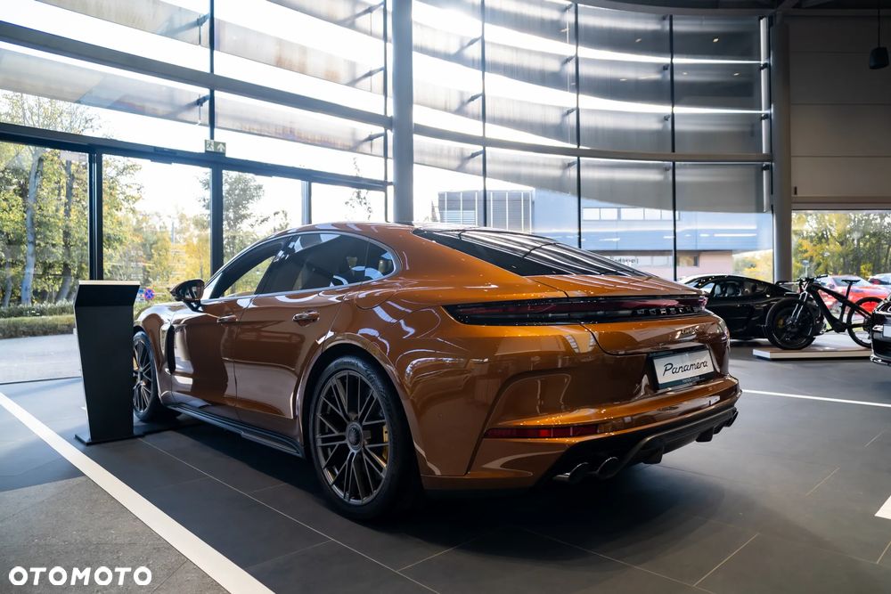 Porsche Panamera Turbo S E-Hybrid PHEV - 3