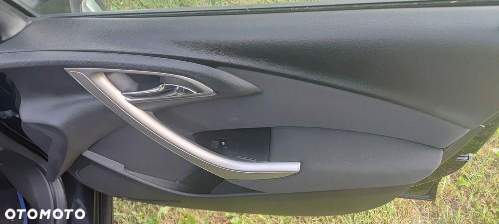 Opel Astra - 11