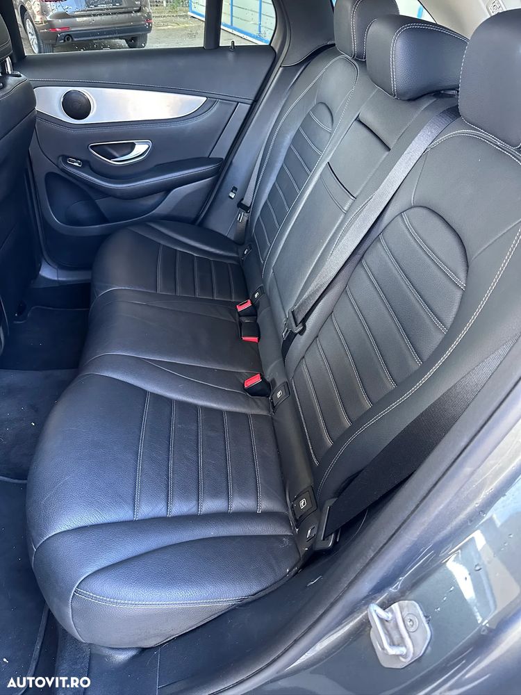 Mercedes-Benz GLC 220 d 4MATIC 9G-TRONIC - 10