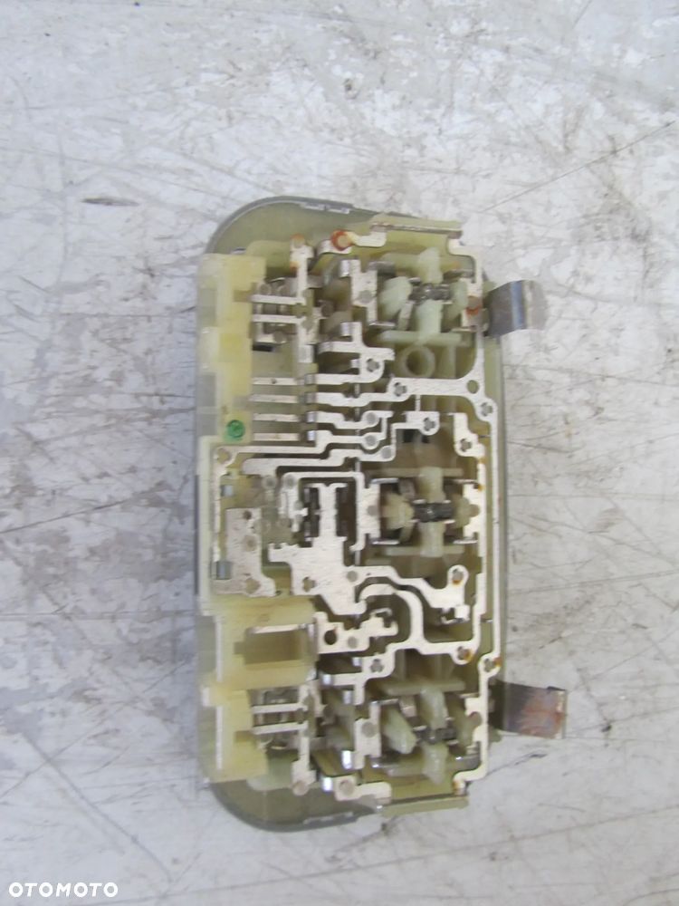 citroen berlingo III lampka podsufitki - 2