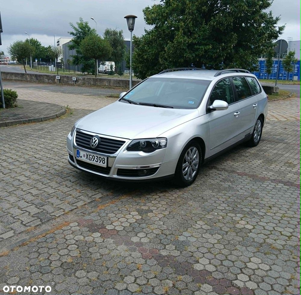 Volkswagen Passat - 3