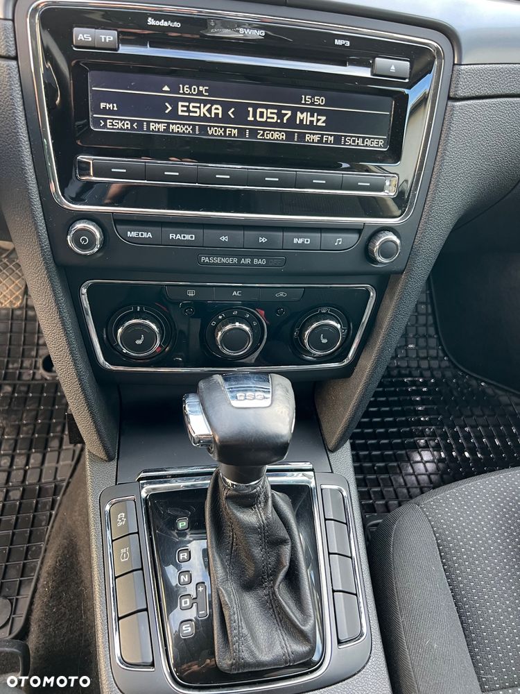 Skoda Superb 1.8 TSI Elegance DSG - 18