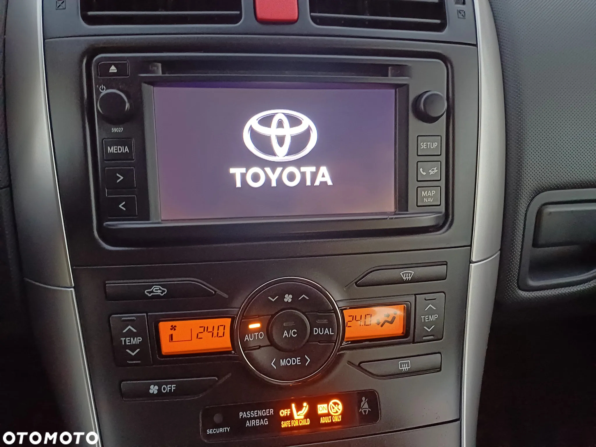 Toyota Auris 1.33 VVT-i Luna - 30