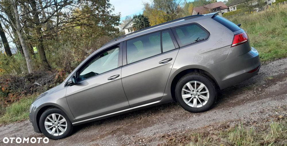 Volkswagen Golf Variant - 23