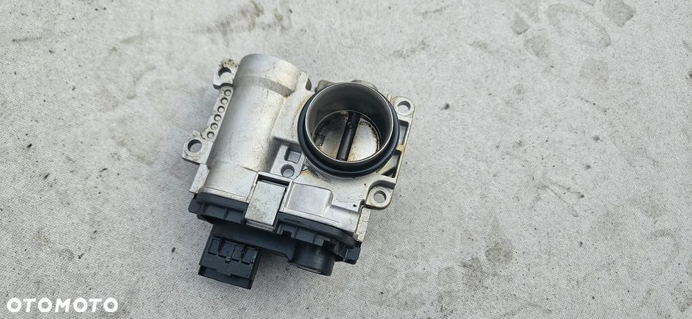 Przepustnica Renault Clio II Thalia I 1,2 16V 2001r H8200067219 - 1