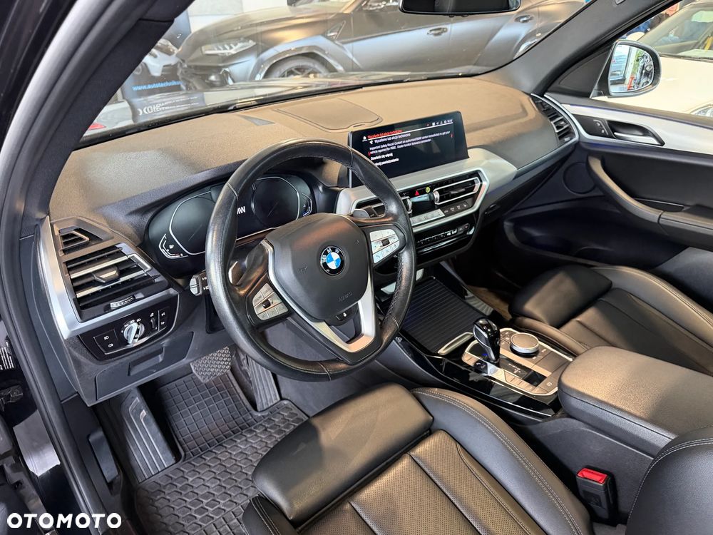 BMW X3 xDrive30i - 9
